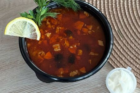 Солянка сборная мясная 
