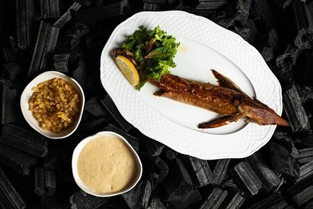 Стерлядка с кашей из корнеплодов 