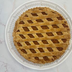 Пирог с курагой 