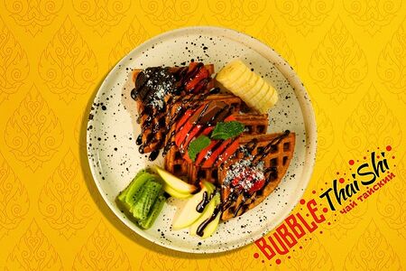 Вафли с клубничным сорбетом