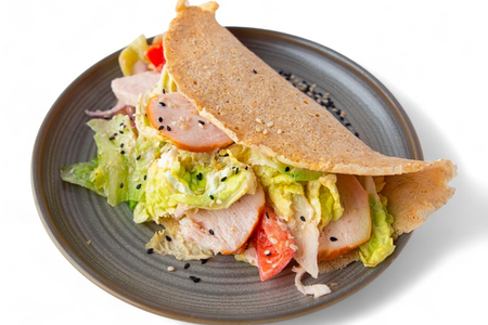 Овсяный омлет с курицей