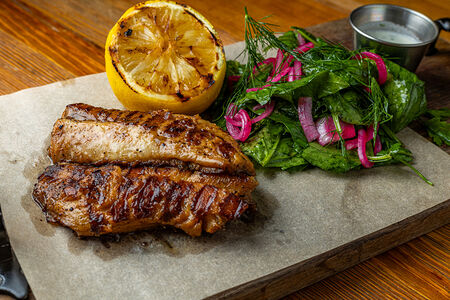 Жареное филе окуня на гриле
