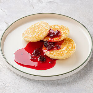 Панкейки с вареньем