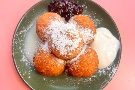 Творожные пончики 