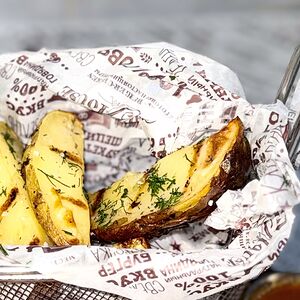 Запеченный домашний картофель