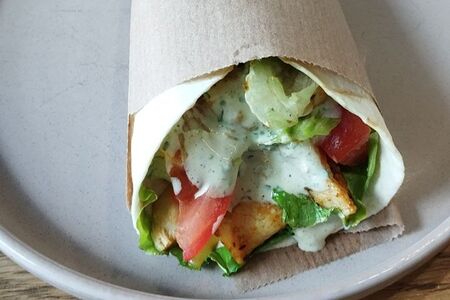 Ролл с курицей