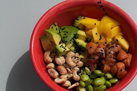 Поке боул лосось