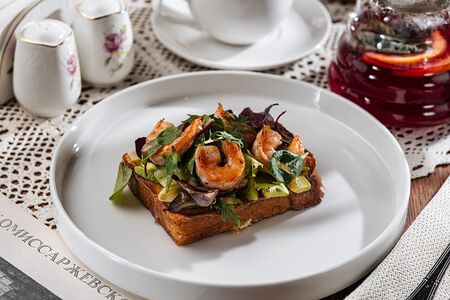 Креветка, авокадо, цукини