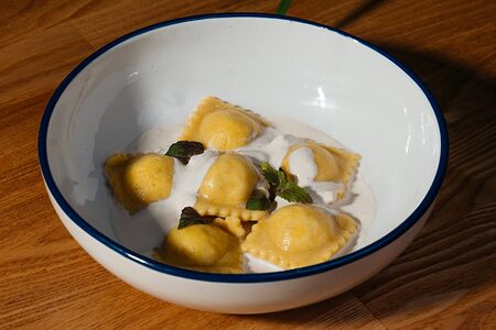 Равиоли с цыпленком и цукини