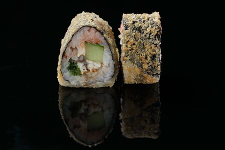 Горячий ролл Пирамида Хот