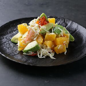 Салат Авокадо сарада