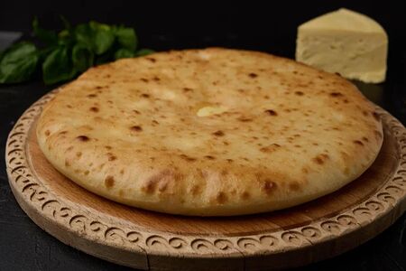 Осетинский пирог с говядиной и сыром