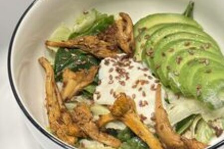 Боул с лисчками