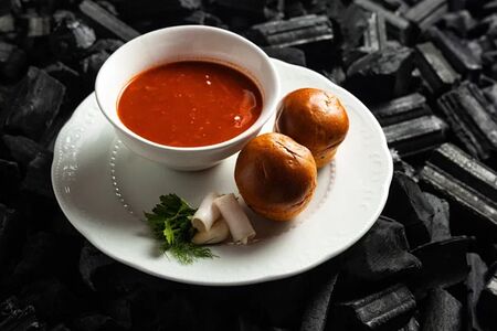 Борщ с томлёной говядиной