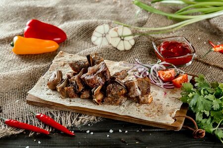 Шашлык из бараньих семечек