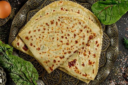 Кутаб с творогом и зеленью