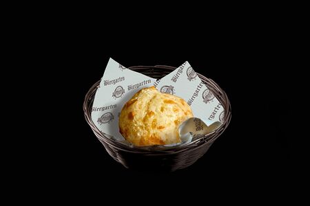 Сырная булочка