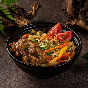 Удон с говядиной 