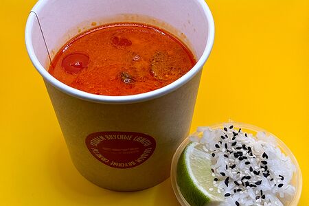 Том ям с морепродуктами