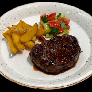 Стейк из говяжьей вырезки 