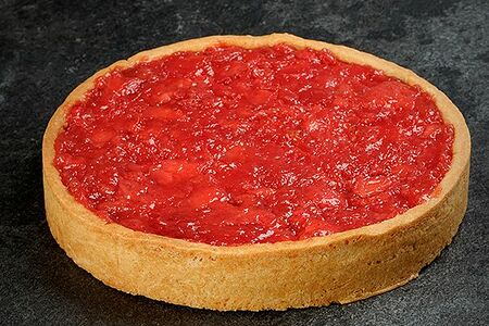 Творожный пирог с клубникой