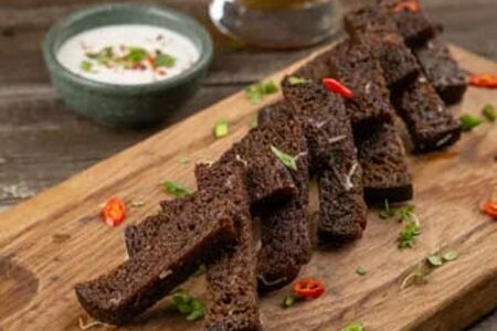 Гренки чесночные