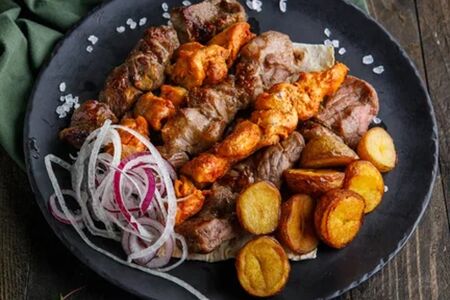 Ассорти из шашлыков