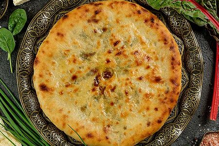 Осетинский пирог с сыром и зеленью