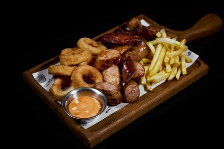 Ассорти копченостей