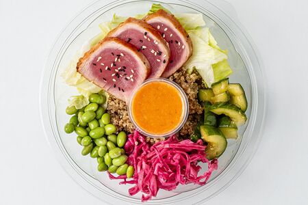 Боул с тунцом и киноа