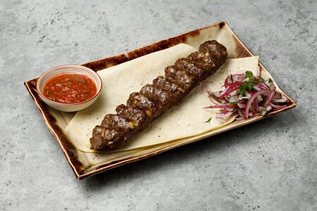 Люля-кебаб из телятины с сыром