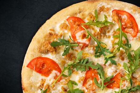 С лососем и рукколой 25 см (тонкое тесто)