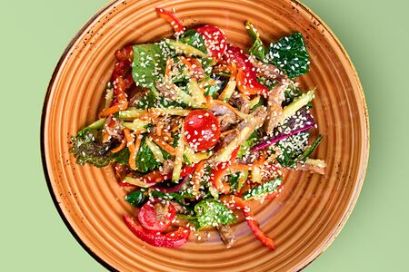 Салат в восточном стиле