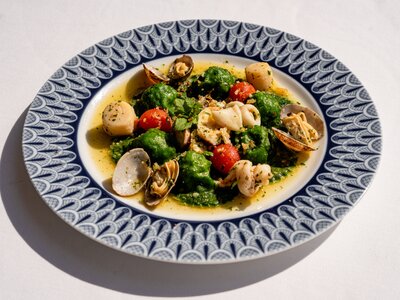 Равиоли с сибасом и морепродуктами