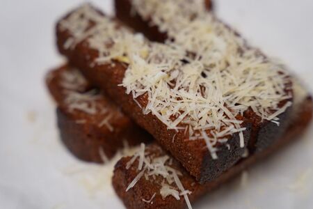 Гренки с чесноком