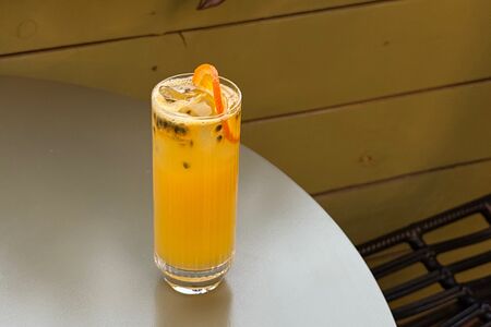 Манго-маракуйя 