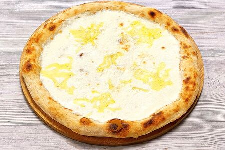 Пицца 4 сыра