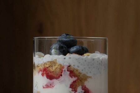 Чиа пудинг, клубничное компоте