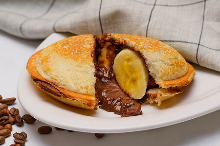 Покет с Nutella и бананом