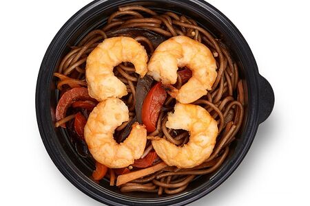 Лапша соба с креветками 