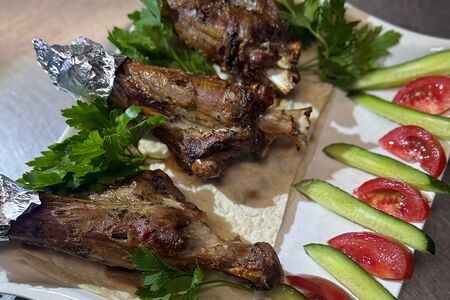 Голяшки ягнёнка 