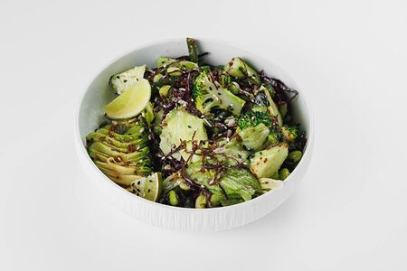 Большой зелёный салат