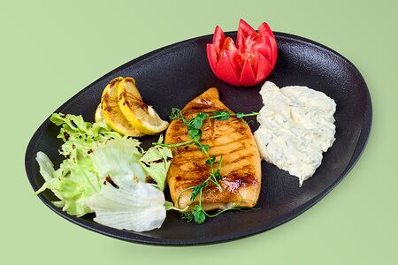 Кальмар гриль с соусом Тартар