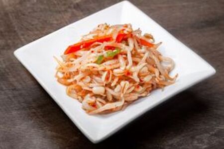 Салат из сои