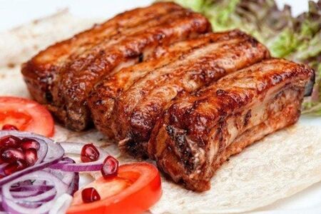 Шашлык из свиных ребер