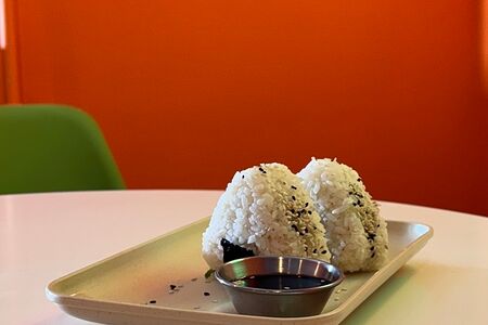 Онигири с курицей