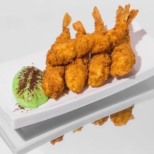 Креветки темпура с муссом из васаби и какао