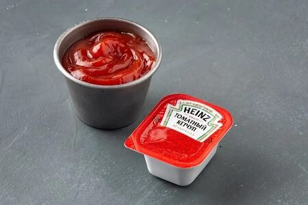 Кетчуп Heinz 