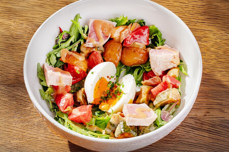 Нисуаз с тунцом гриль