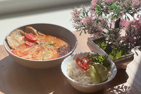 Том ям с курицей S